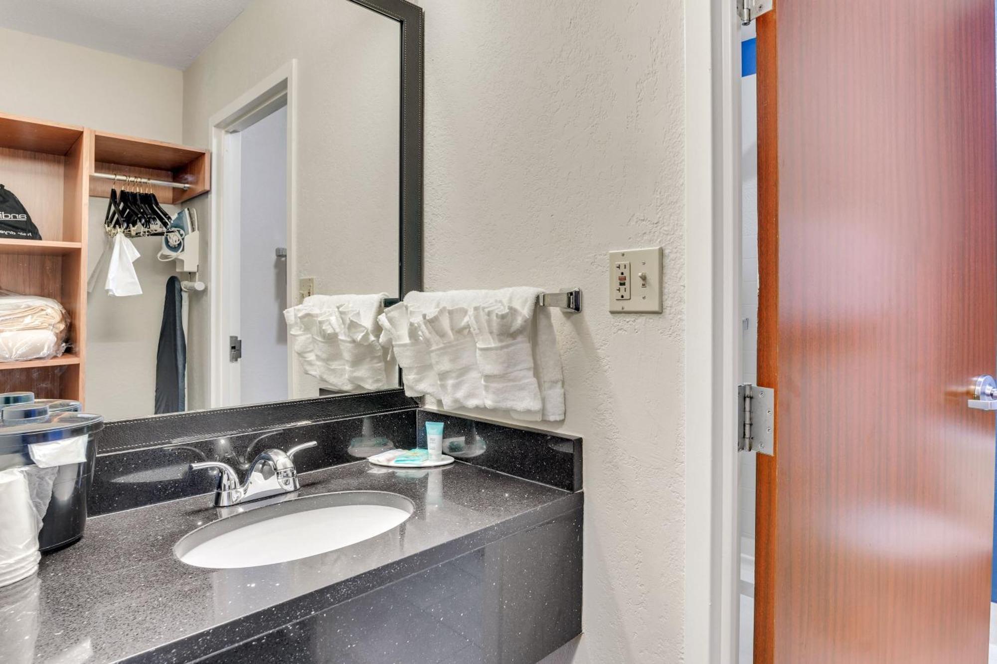 Fairfield Inn & Suites Fredericksburg Zewnętrze zdjęcie