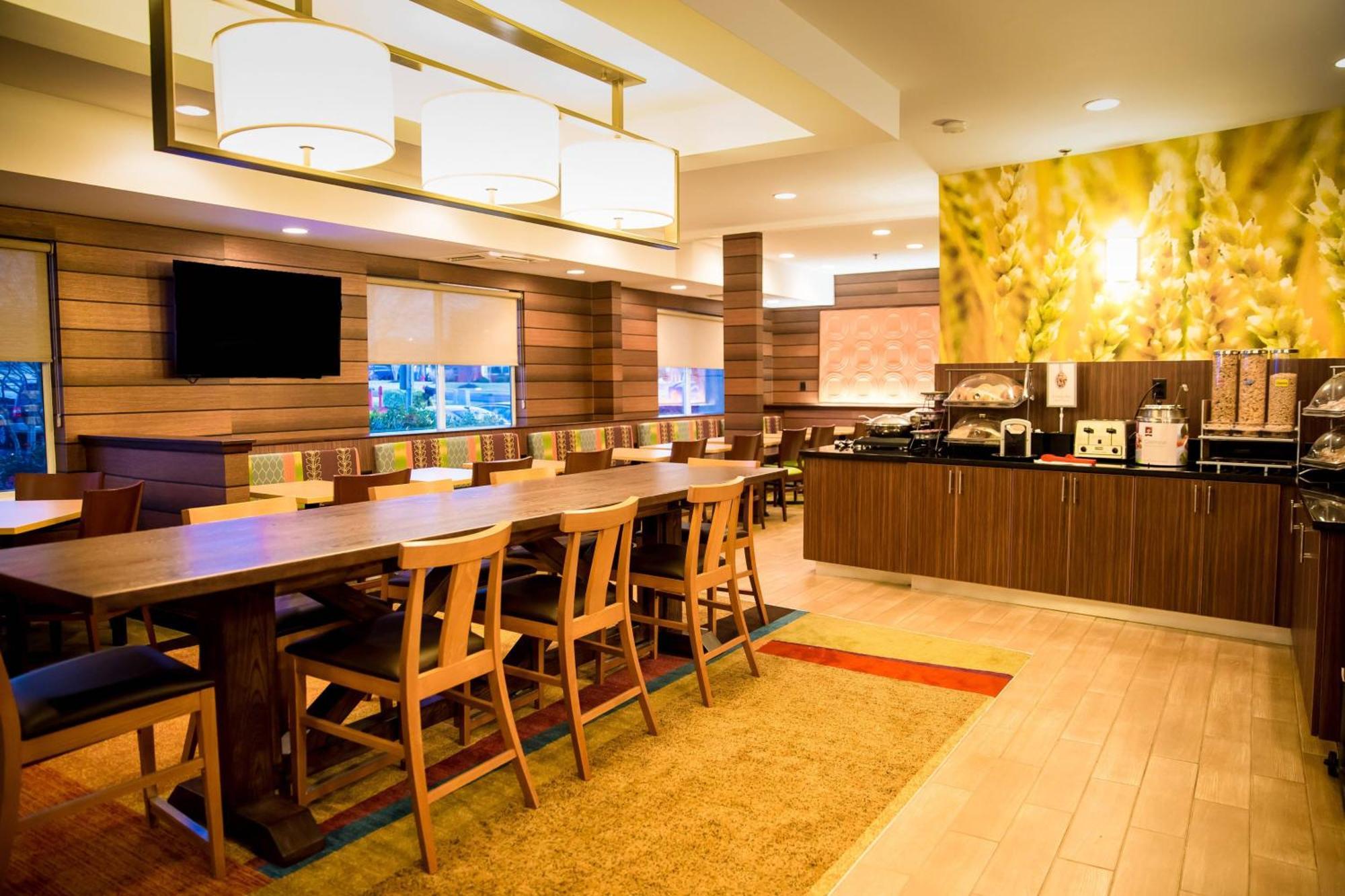Fairfield Inn & Suites Fredericksburg Zewnętrze zdjęcie